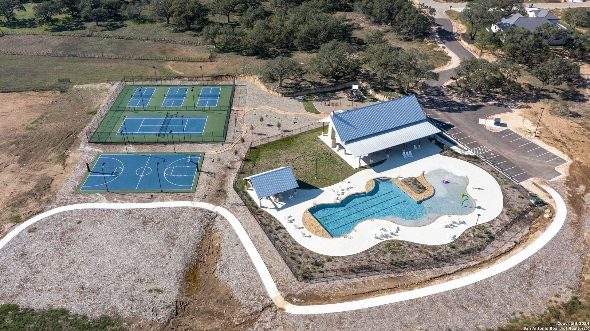 1.21 acres in Comal County - photo 10
