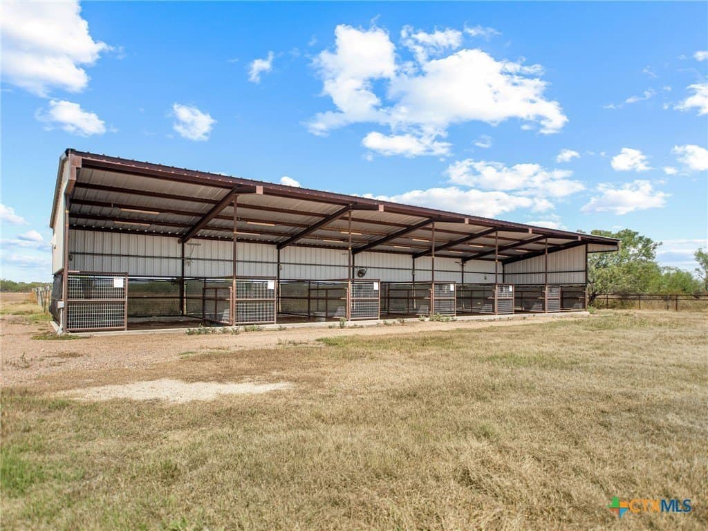 36.65 acres in Victoria County - photo 41