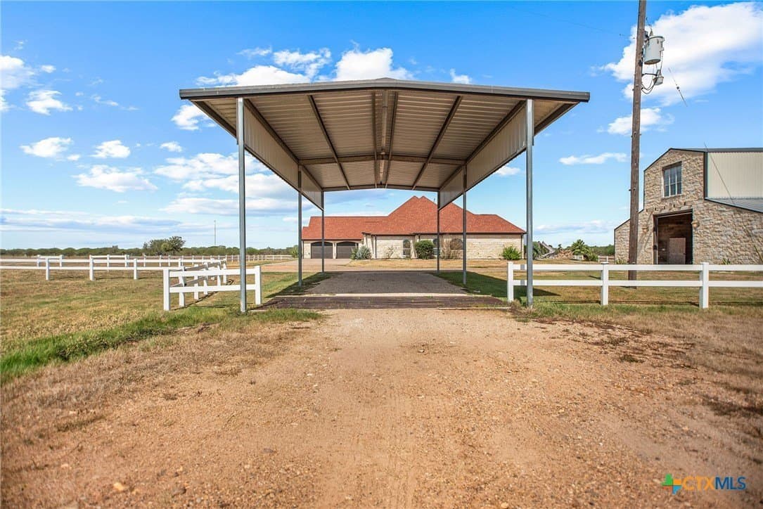 36.65 acres in Victoria County - photo 40