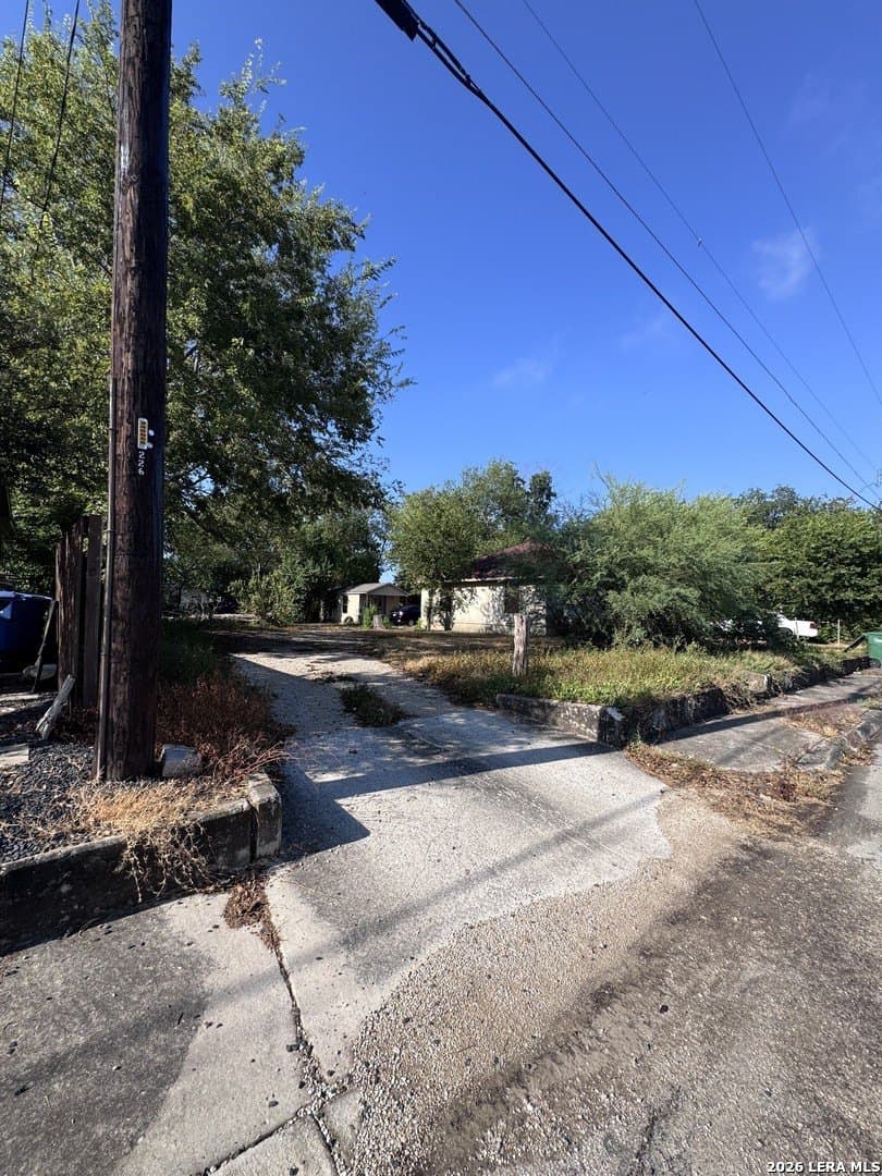 0.14 acres in Bexar County - photo 5