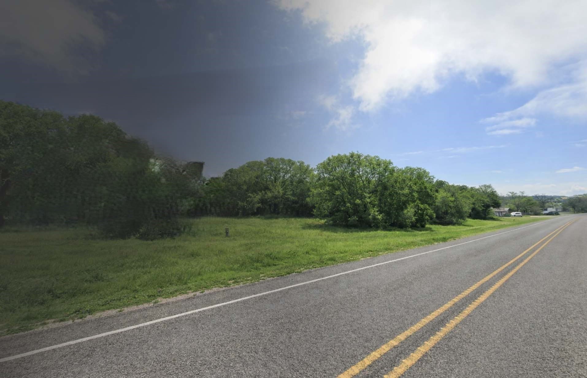 0.04 acres in Hood County gallery image 2