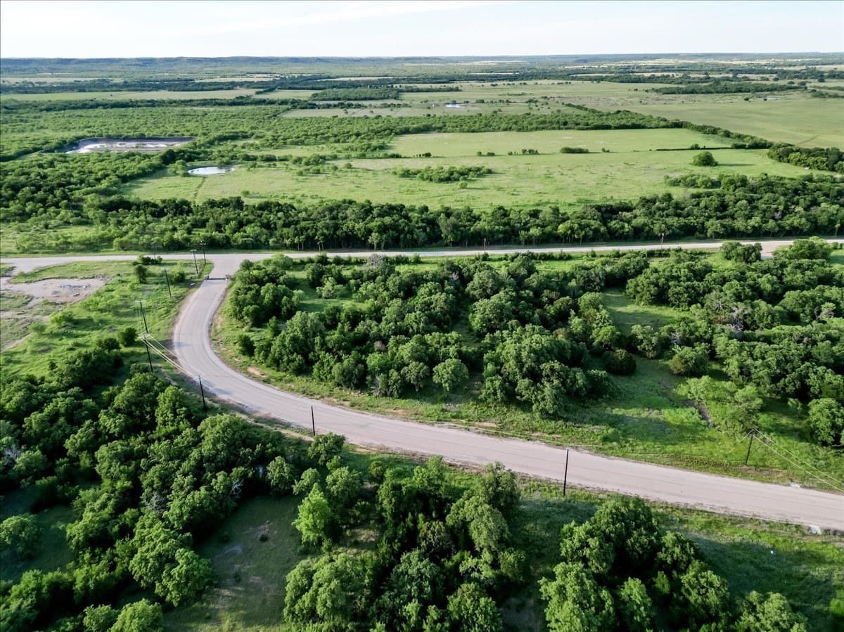 5.52 acres in Palo Pinto County - photo 4