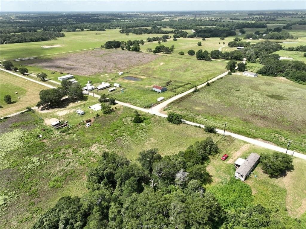 1.68 acres in Burleson County - photo 9