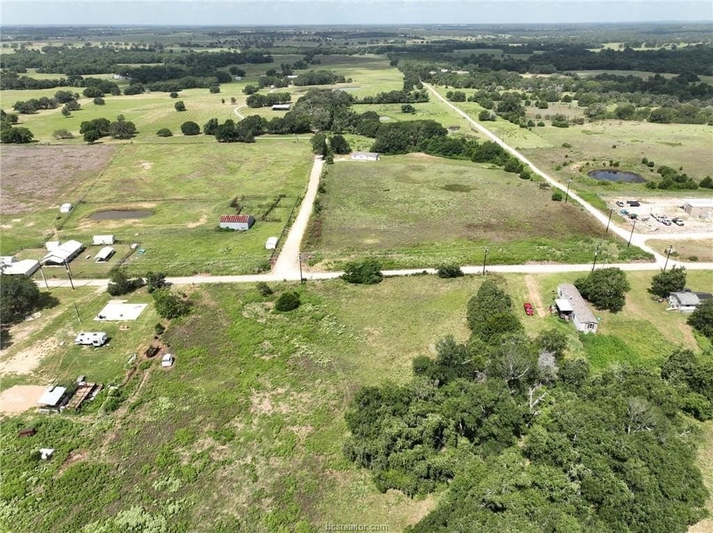 1.68 acres in Burleson County - photo 7