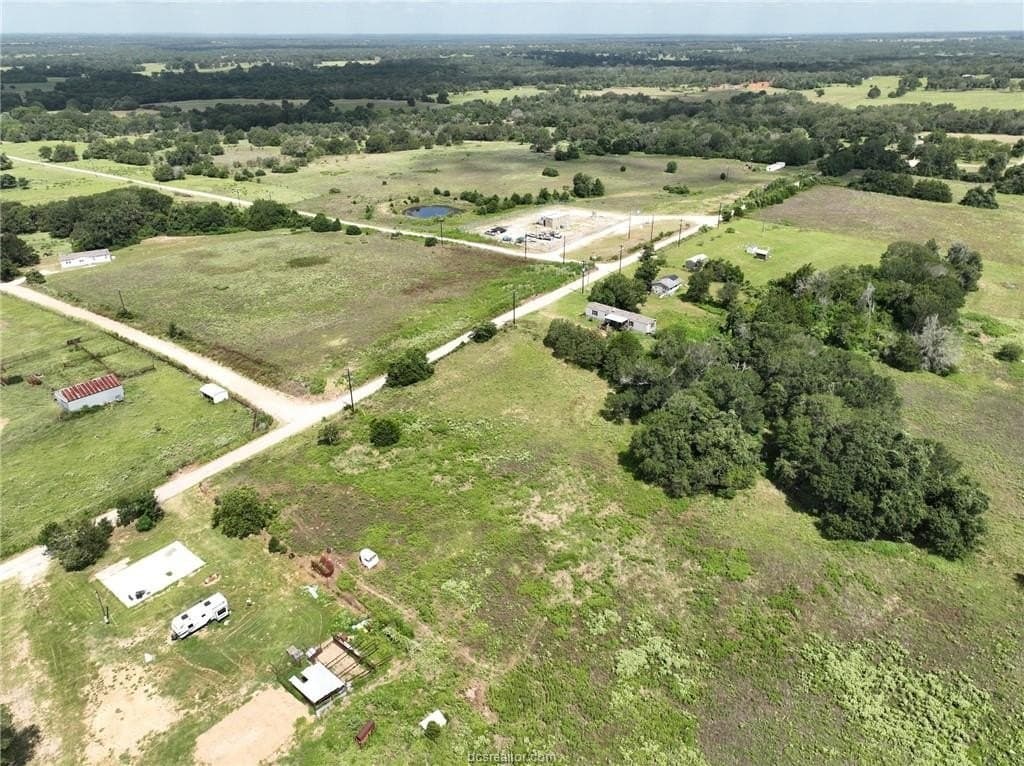 1.68 acres in Burleson County - photo 11