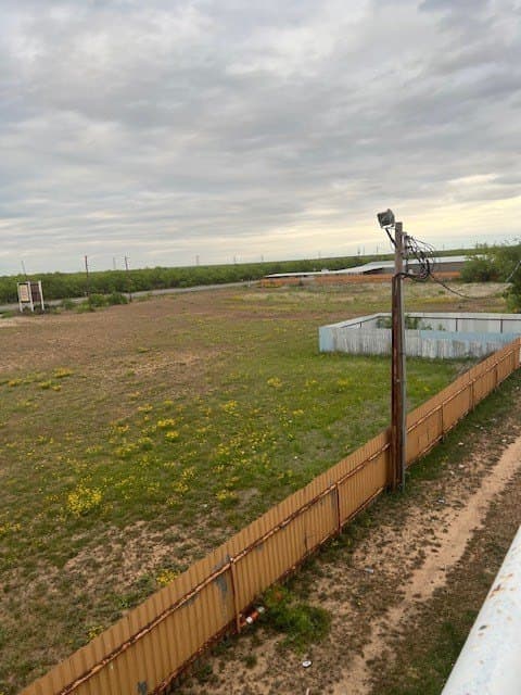 10 acres in Tom Green County - photo 8