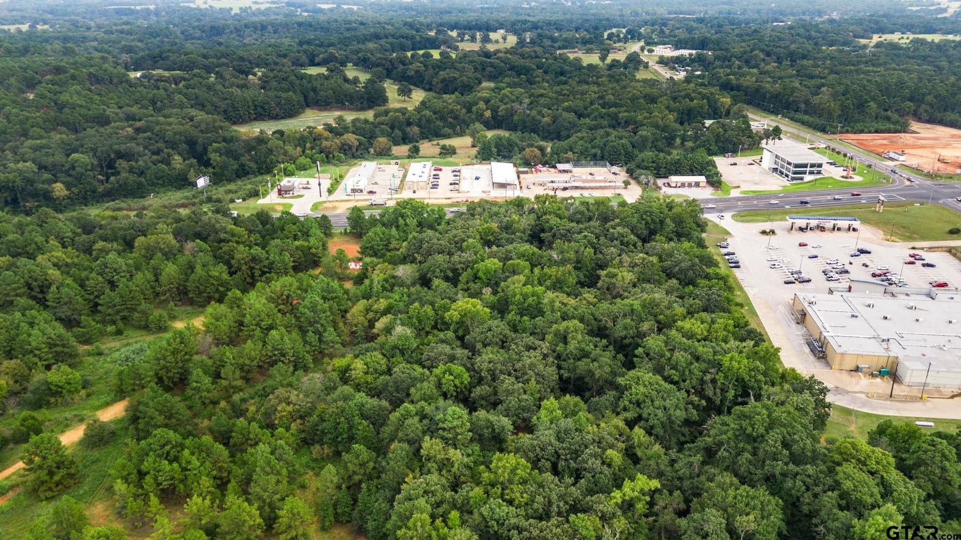 60.57 acres in Smith County - photo 2