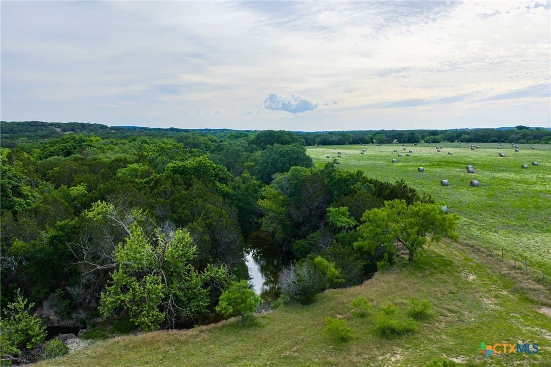 472 acres in Lampasas County - photo 16