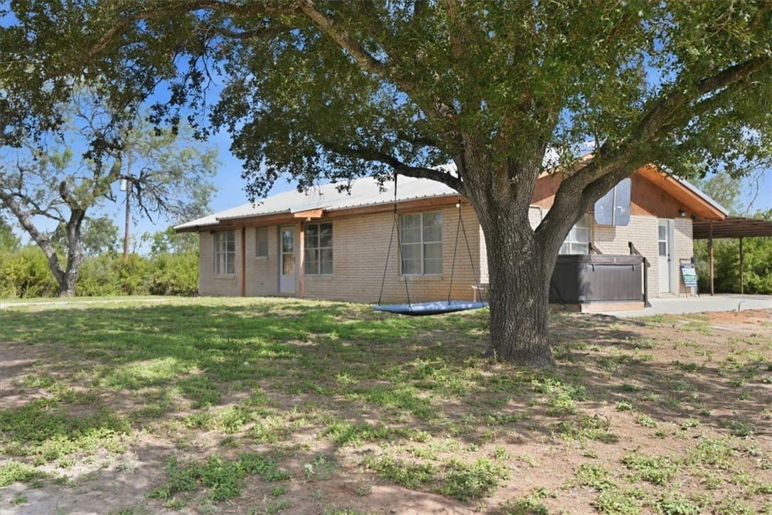 74,575 acres in Live Oak County - photo 35
