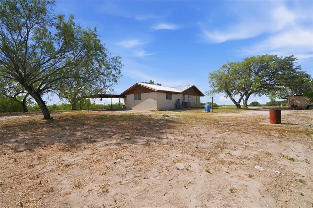 74,575 acres in Live Oak County - photo 33