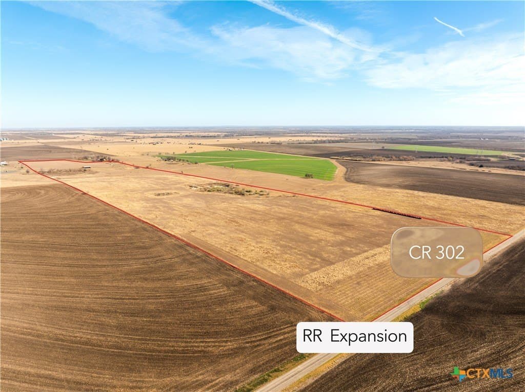 70 acres in Williamson County