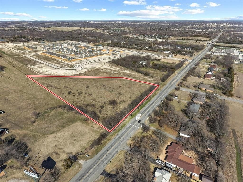 5.75 acres in Grayson County featured view