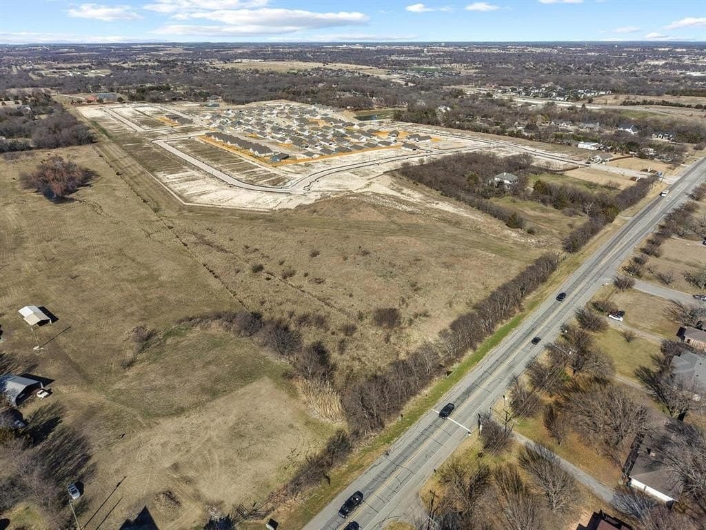 5.75 acres in Grayson County gallery image 3