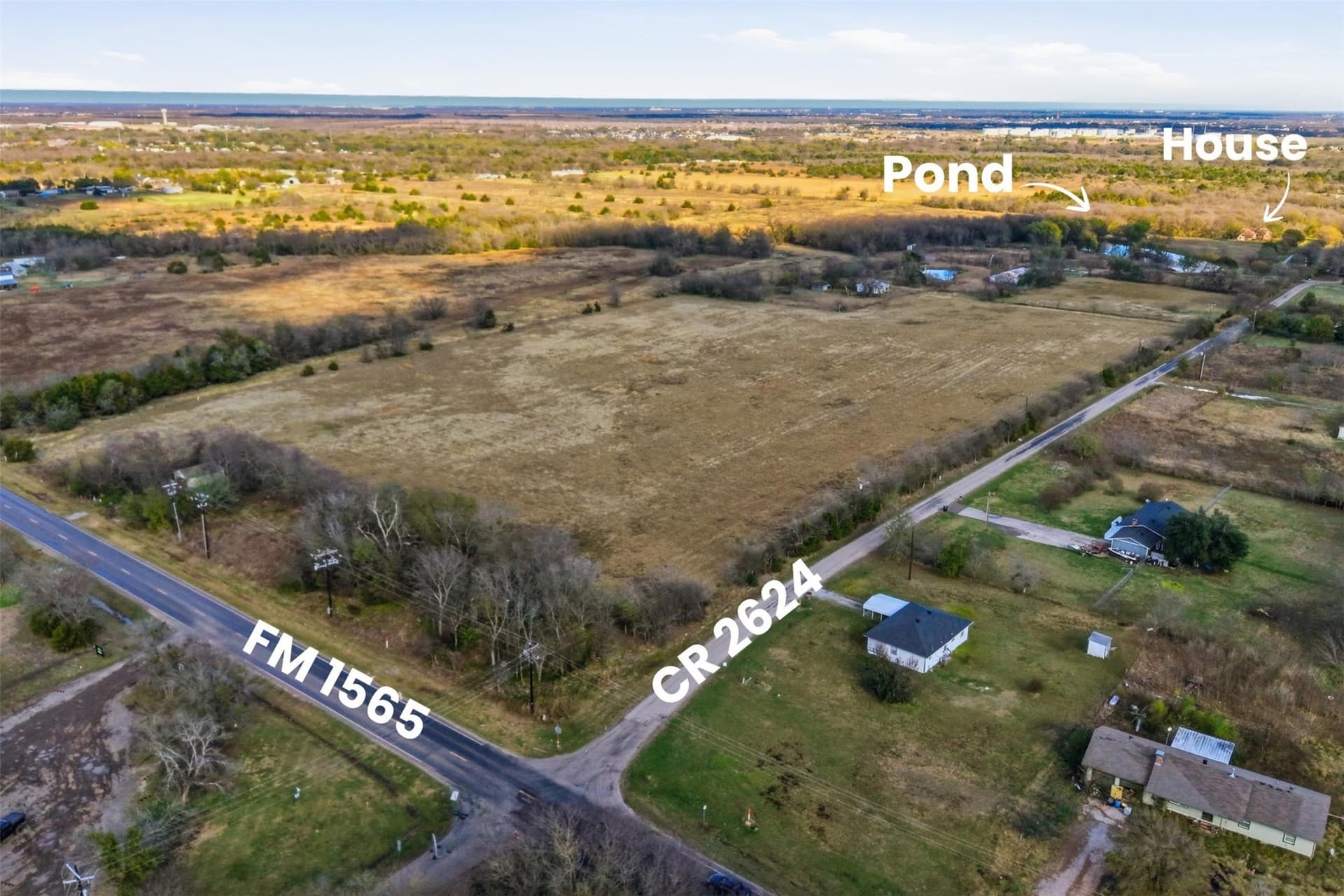 98.02 acres in Hunt County - photo 4