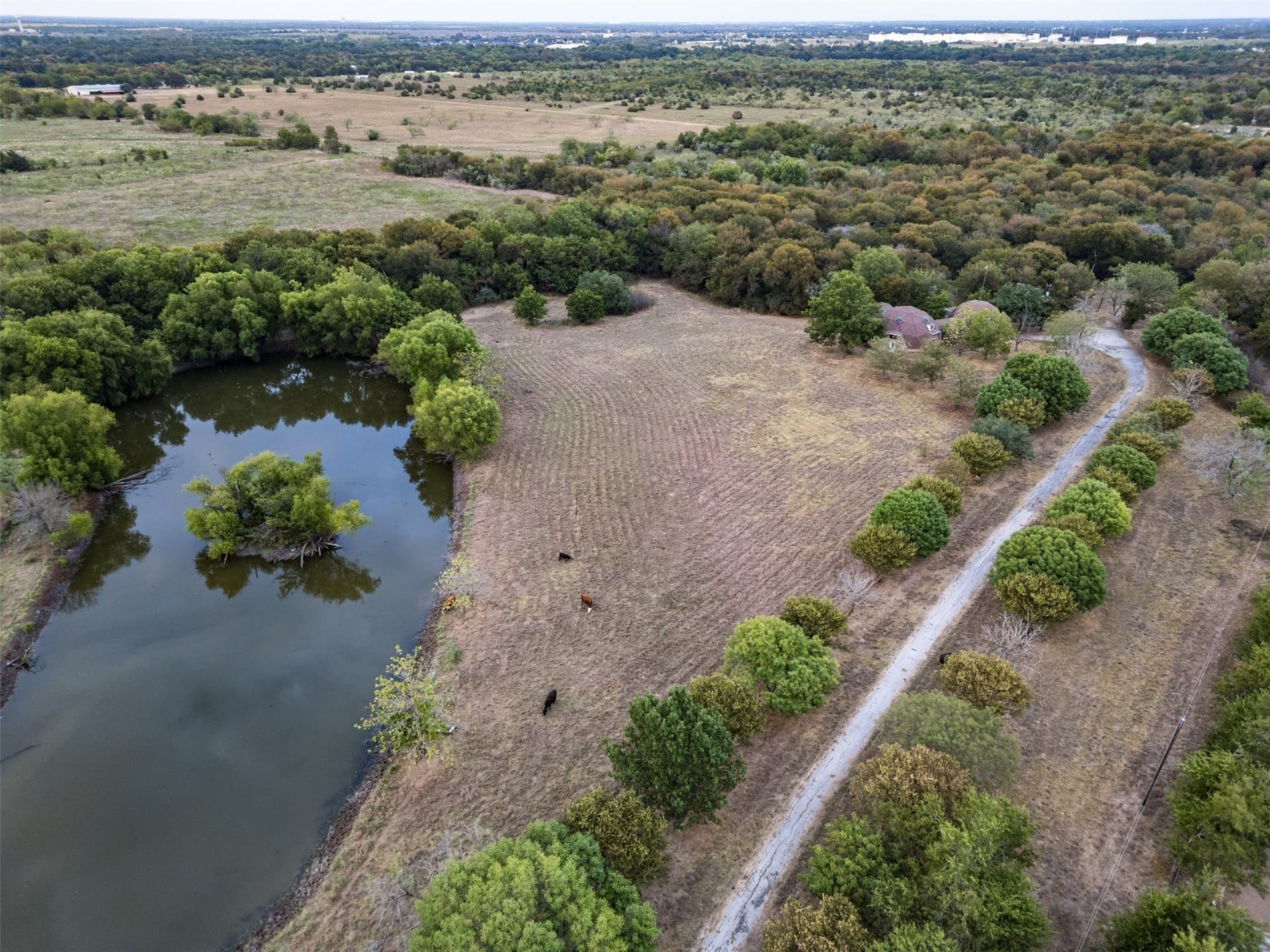 98.02 acres in Hunt County - photo 26