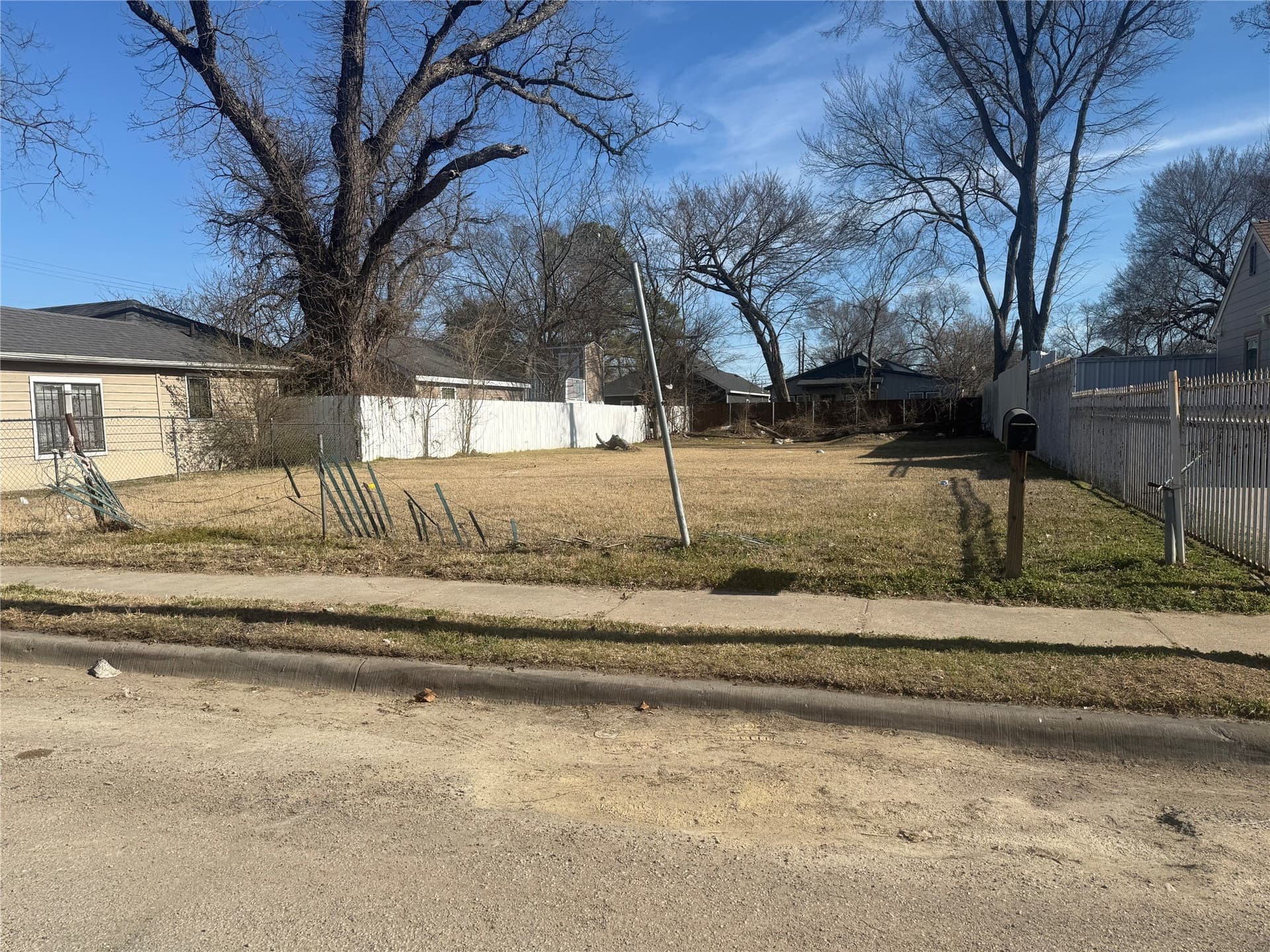 0.16 acres in Dallas County - photo 7