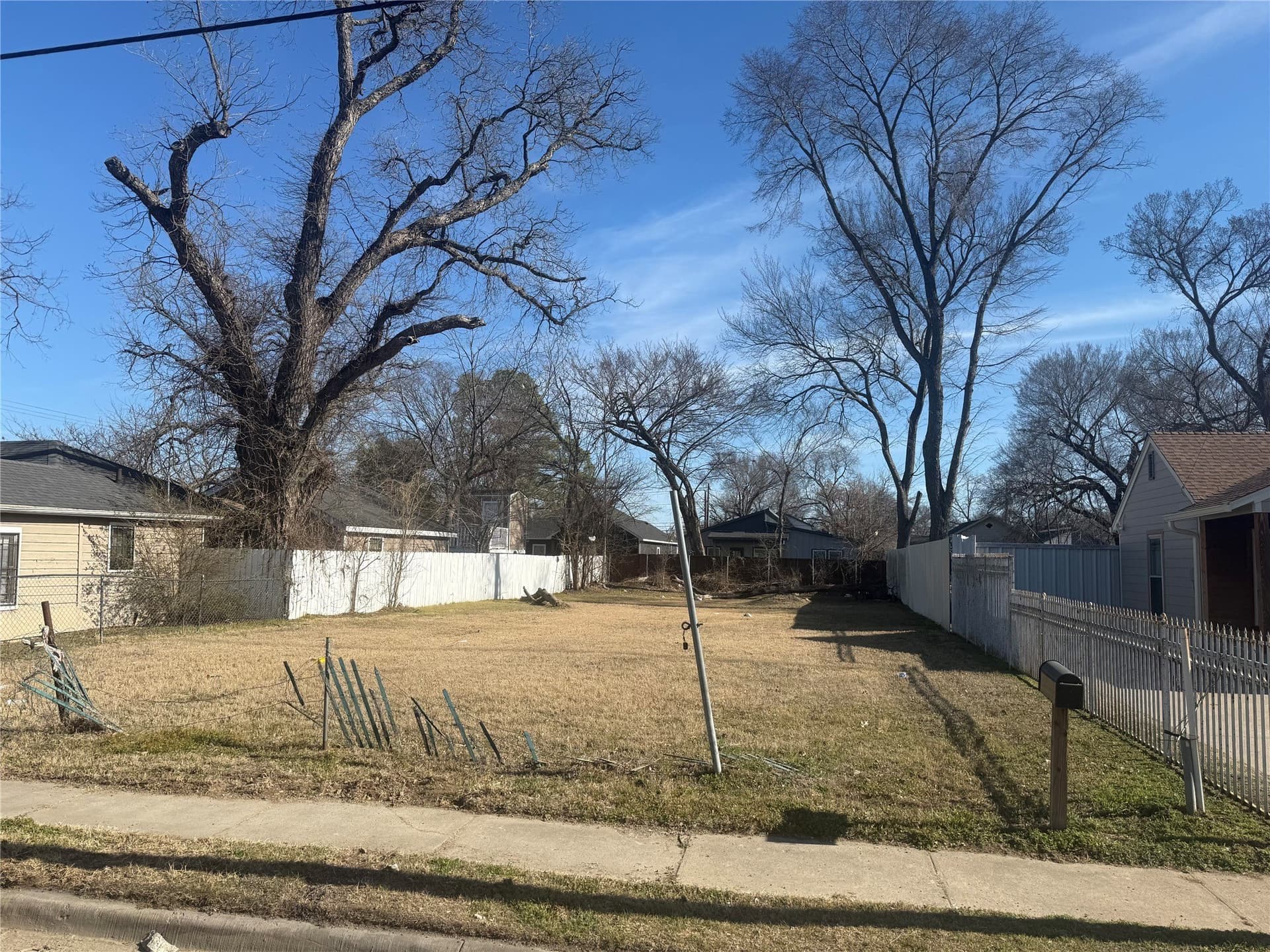 0.16 acres in Dallas County featured view
