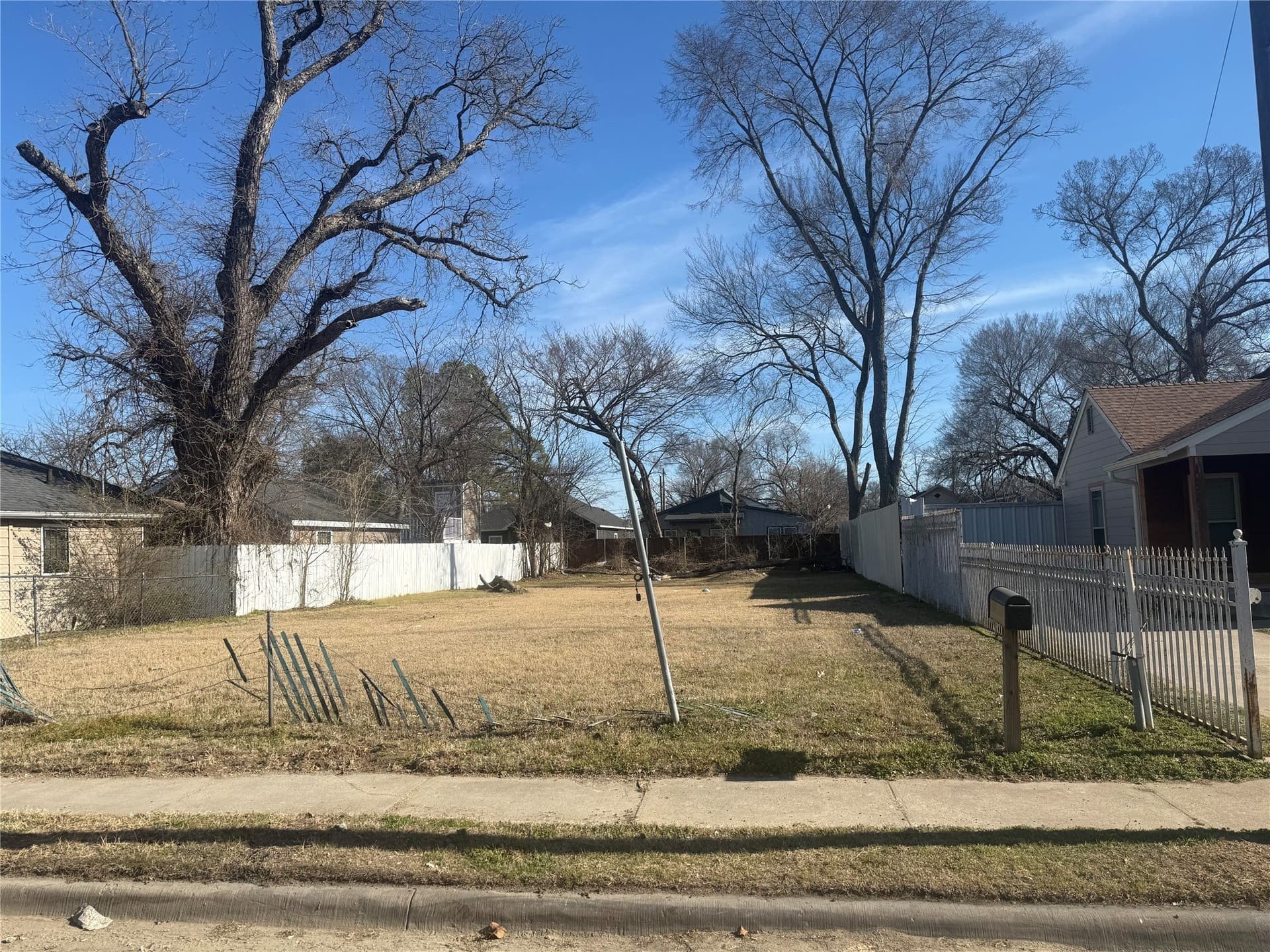 0.16 acres in Dallas County gallery image 4