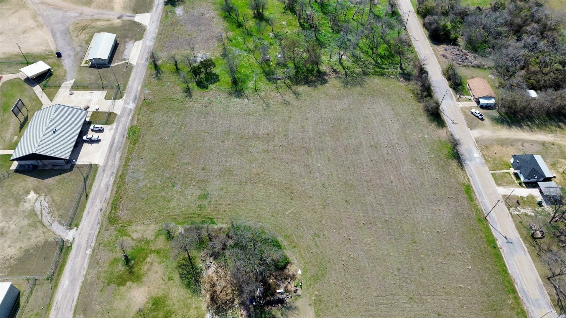 0.59 acres in Bosque County - photo 4