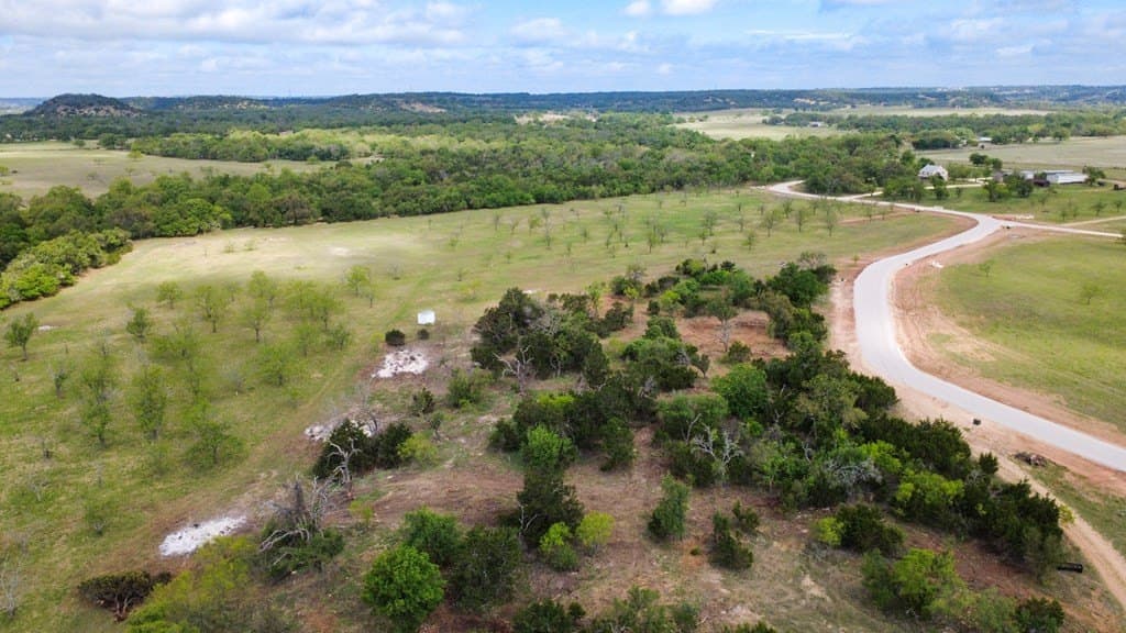10.25 acres in Gillespie County gallery image 2