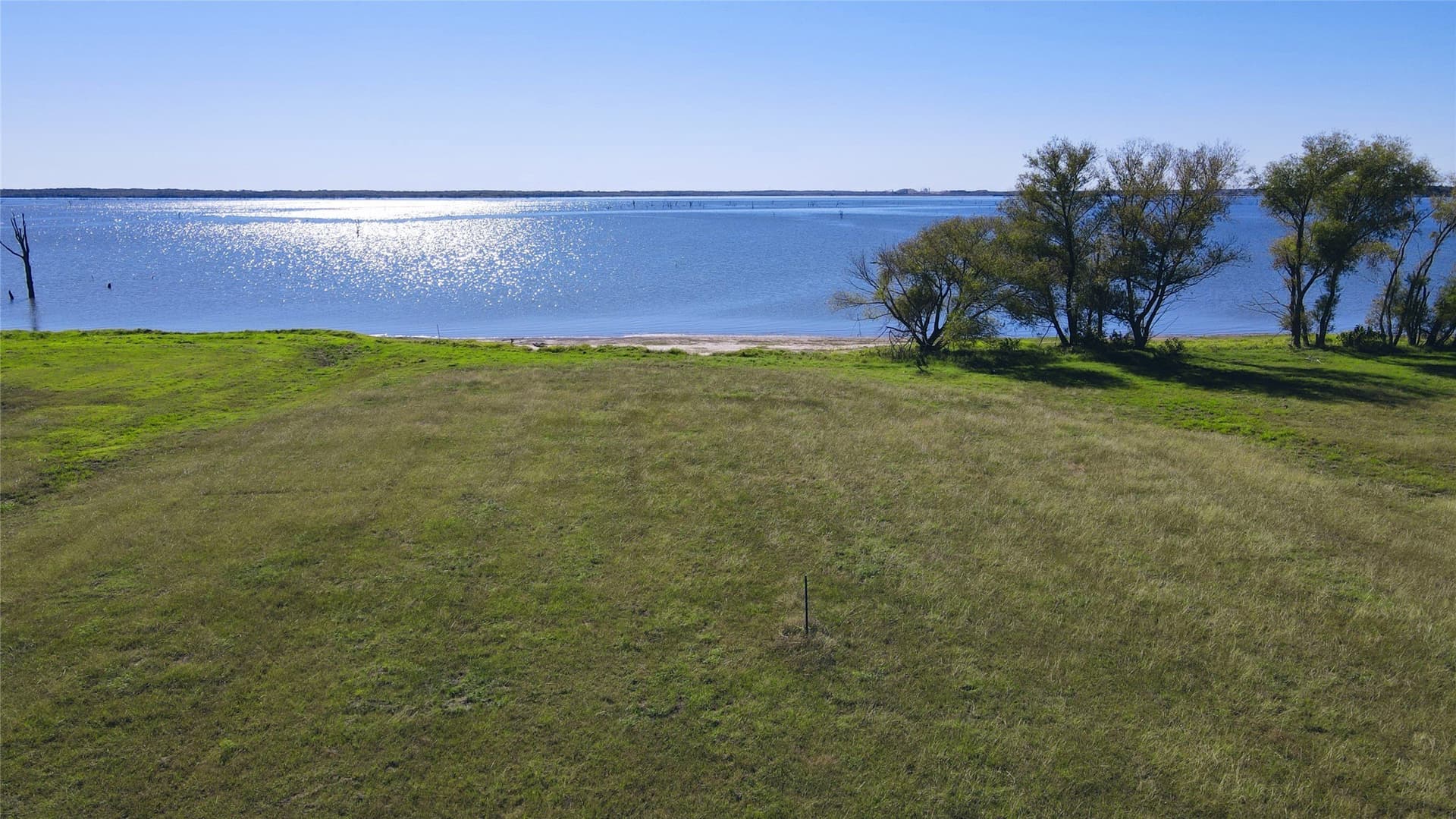 1.11 acres in Navarro County - photo 12