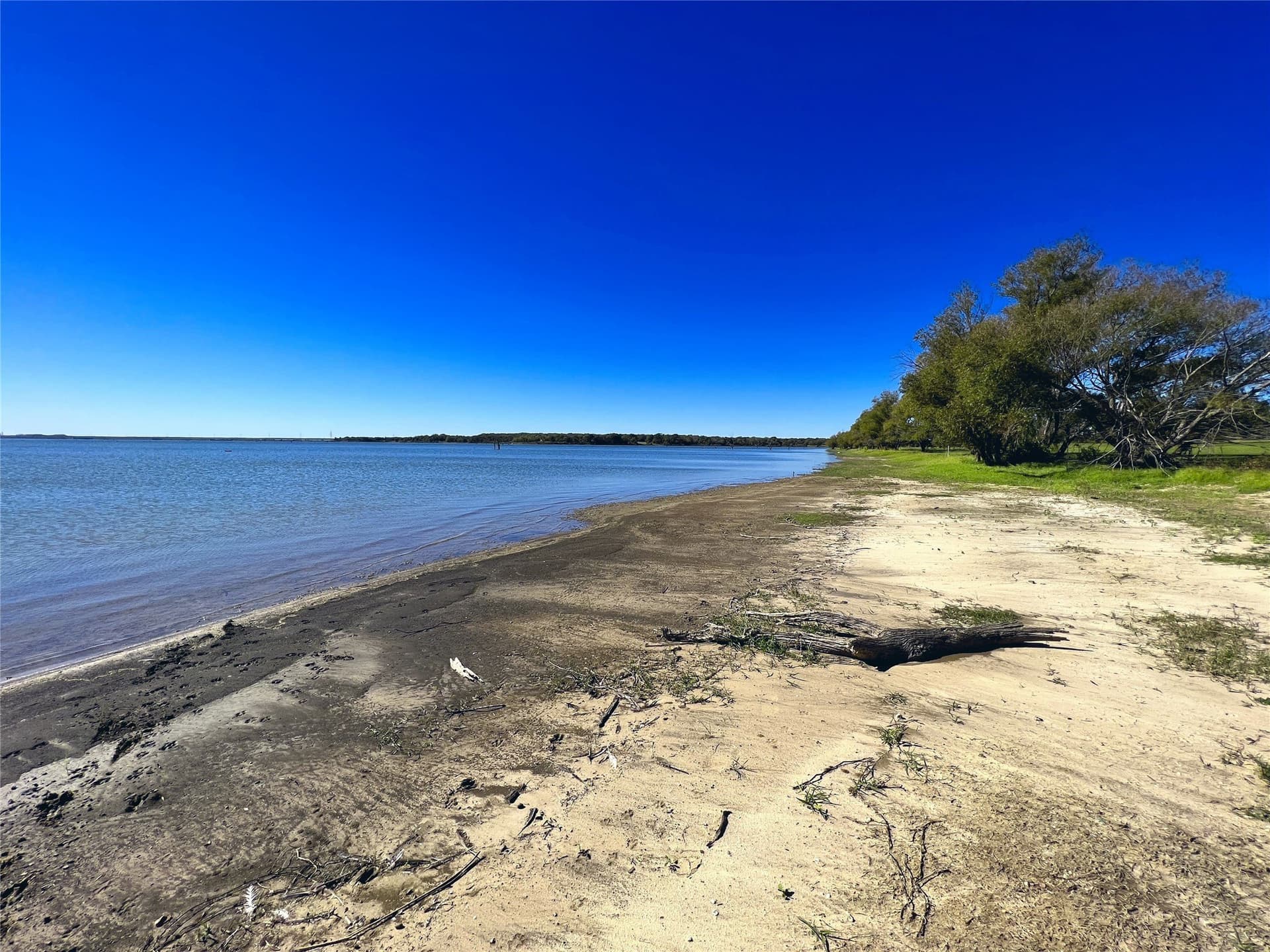 1.11 acres in Navarro County - photo 39