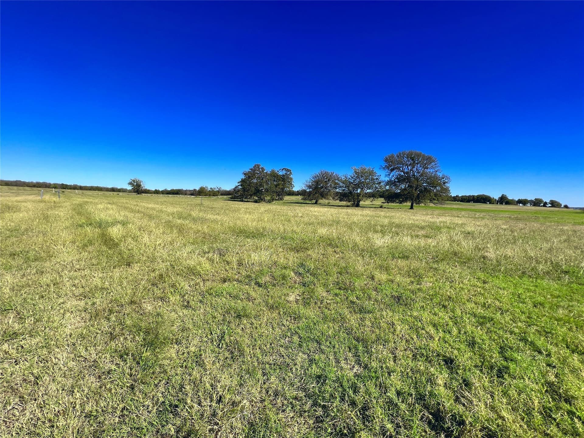 1.11 acres in Navarro County - photo 27