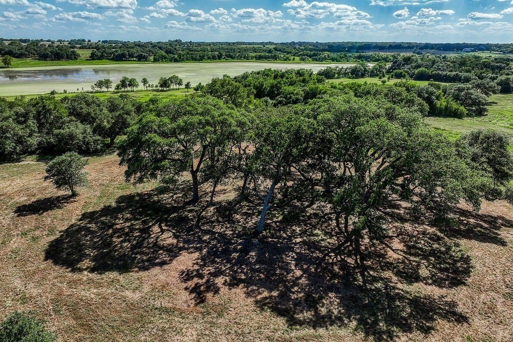 17.83 acres in Fayette County gallery image 3