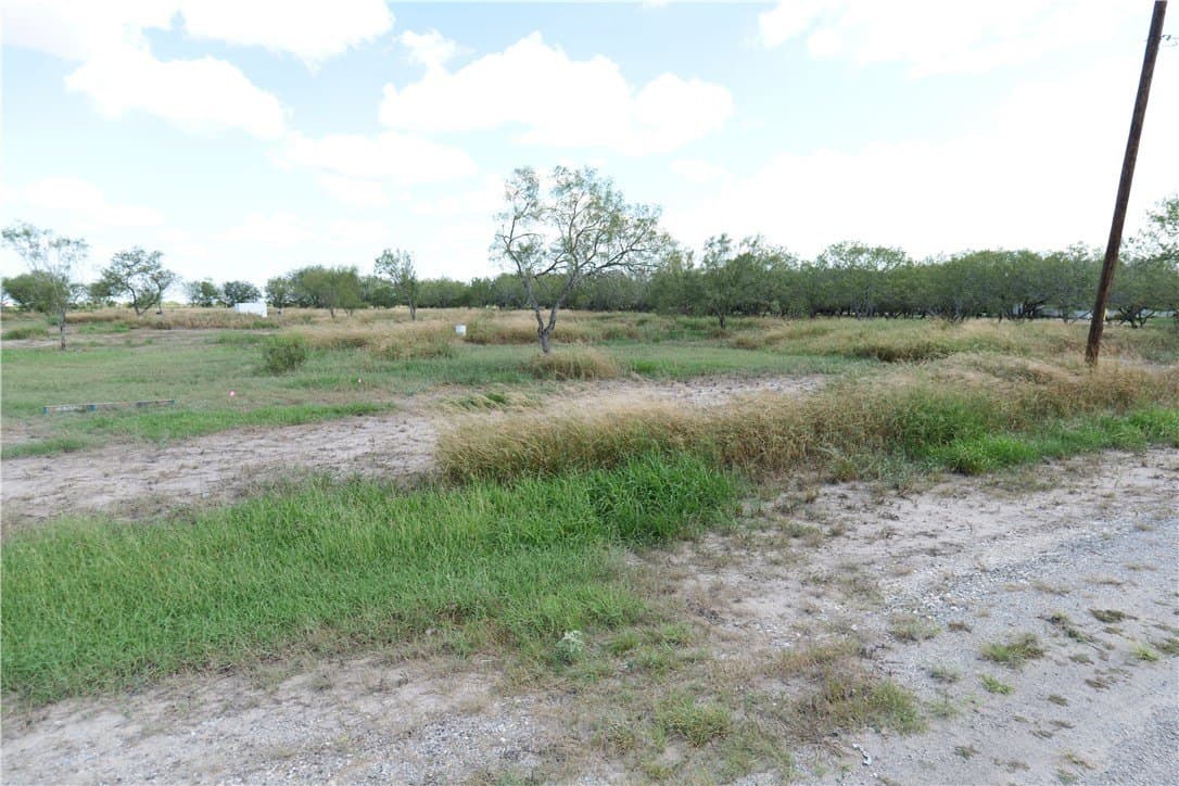 2.72 acres in Nueces County gallery image 3