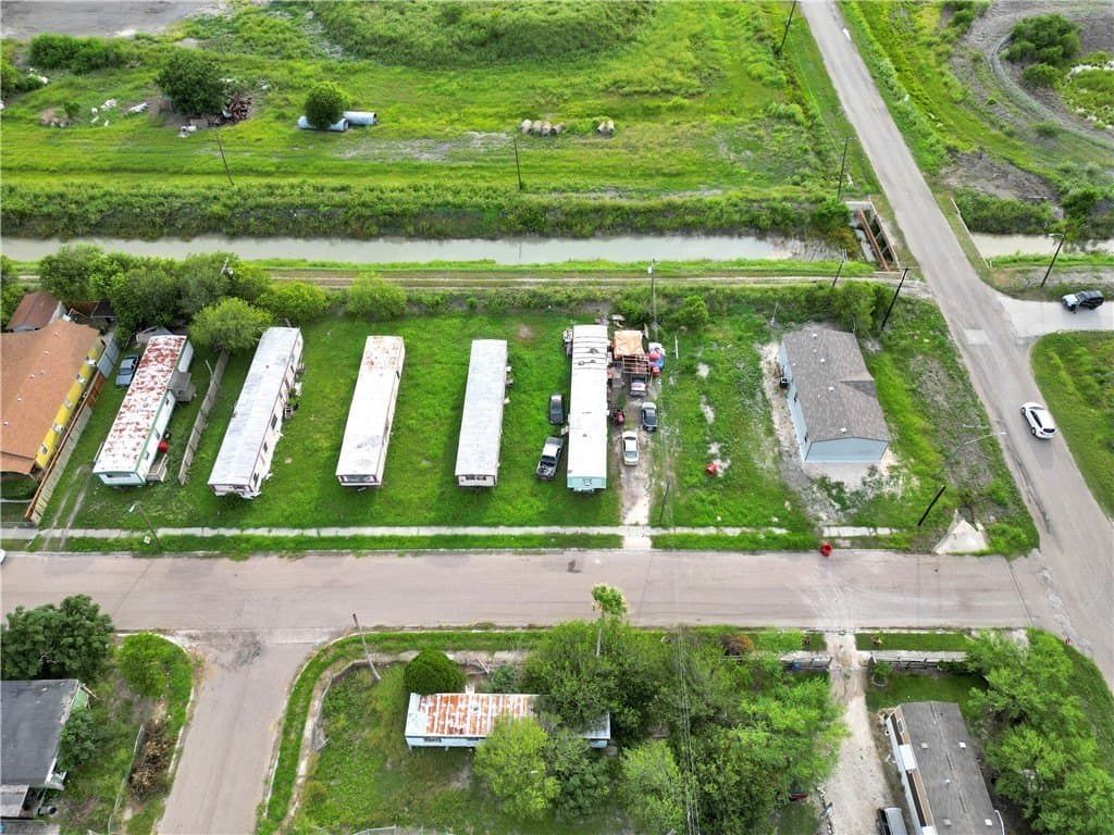 0.15 acres in Nueces County - photo 17