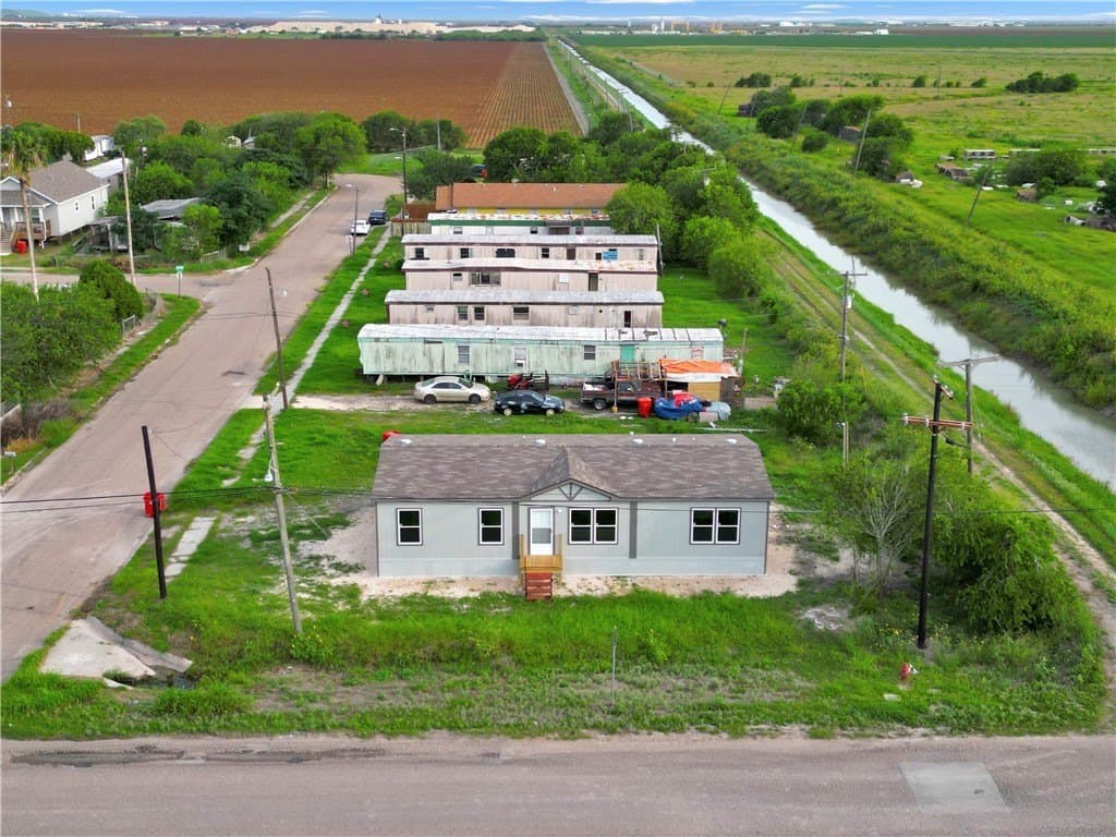 0.15 acres in Nueces County - photo 23