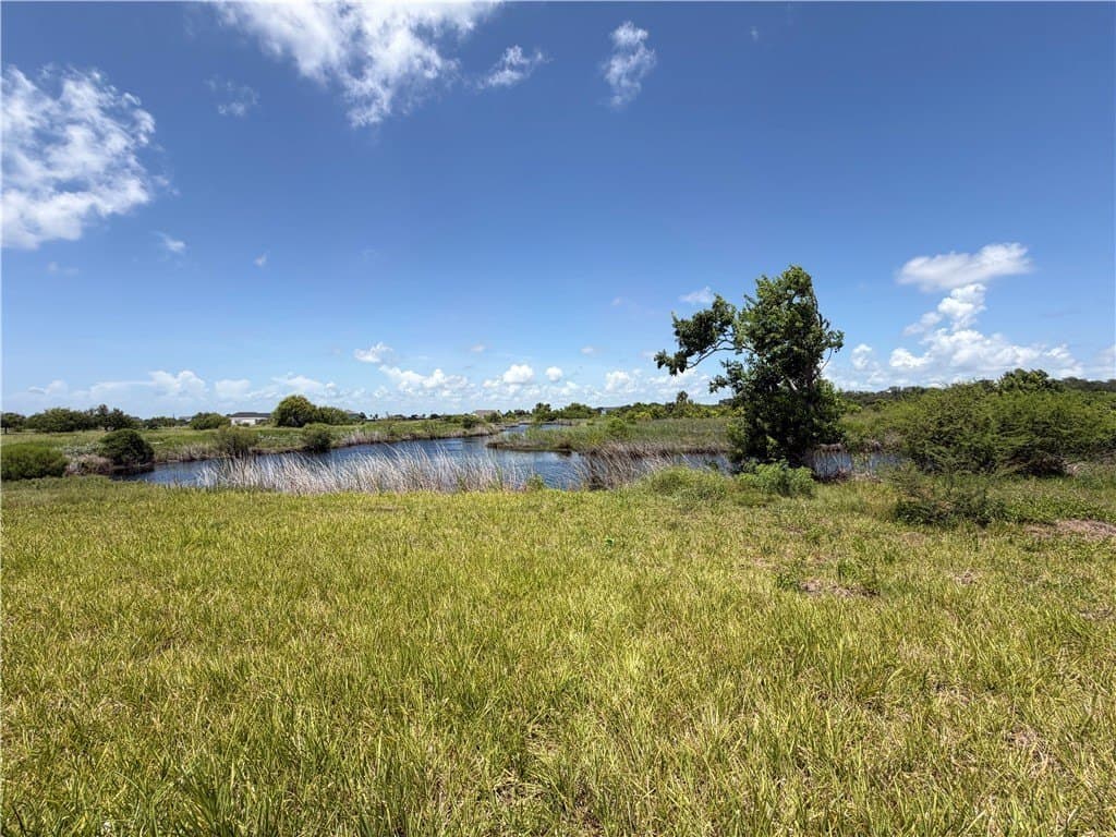 100,000 acres in Aransas County - photo 4