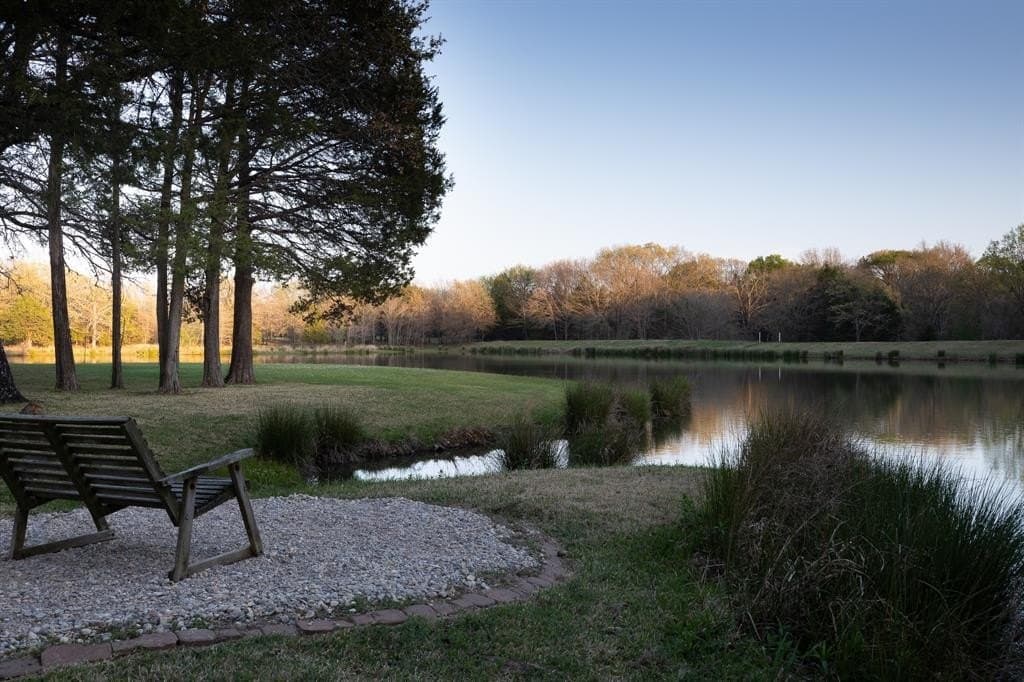 15.75 acres in Grayson County gallery image 2