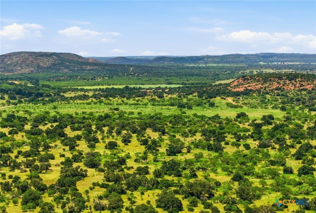 272 acres in Llano County - photo 35