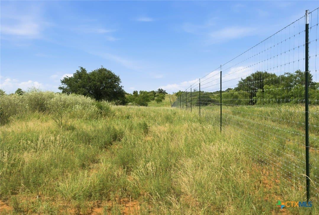 272 acres in Llano County - photo 18