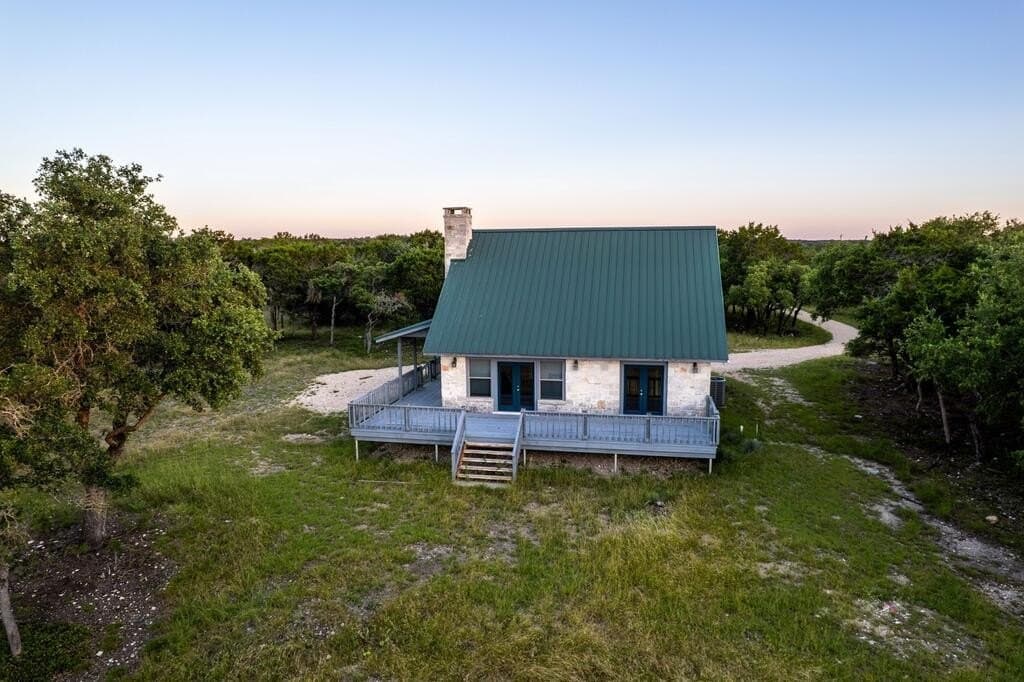 57.67 acres in Kerr County - photo 2