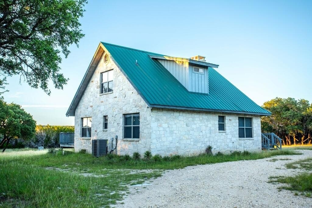 57.67 acres in Kerr County - photo 4