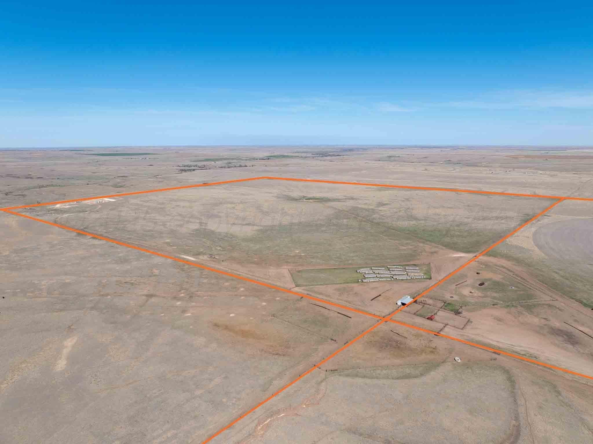 813 acres in Lipscomb County - photo 3