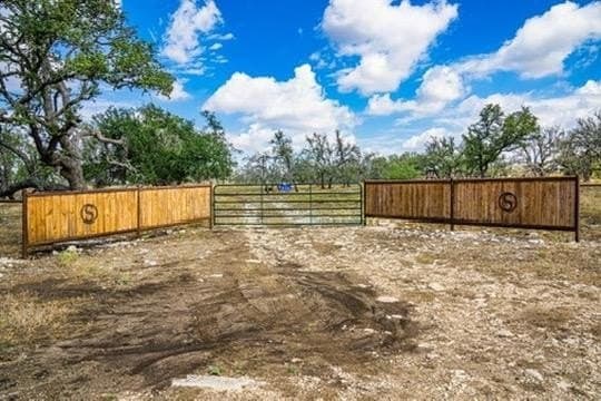 20.09 acres in Gillespie County gallery image 2