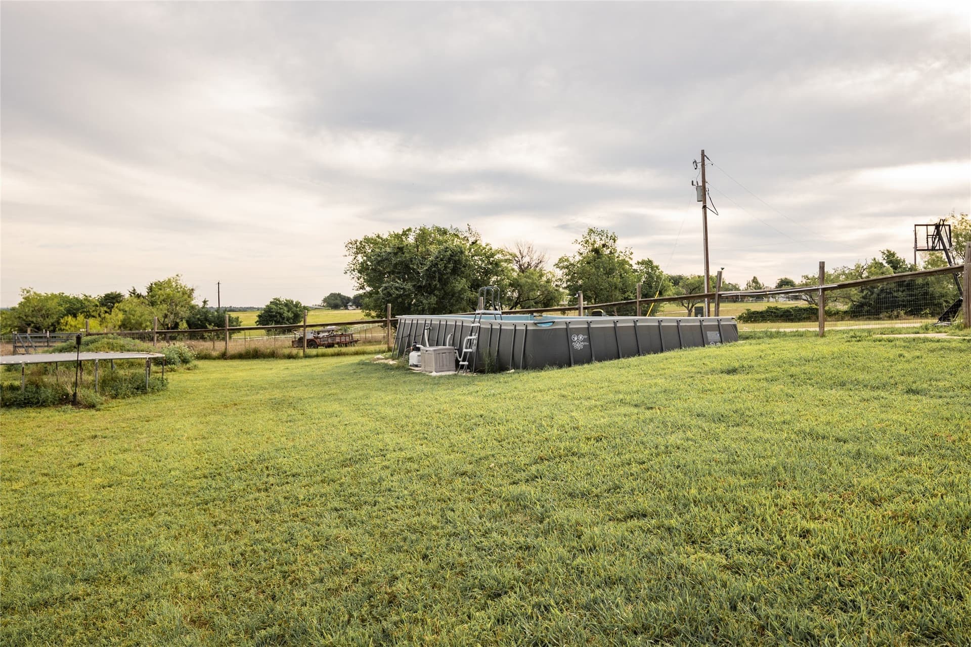 42 acres in Hill County - photo 8