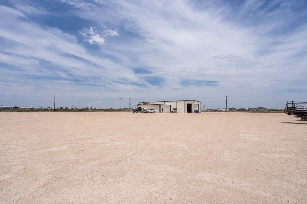 17.73 acres in Ward County gallery image 4