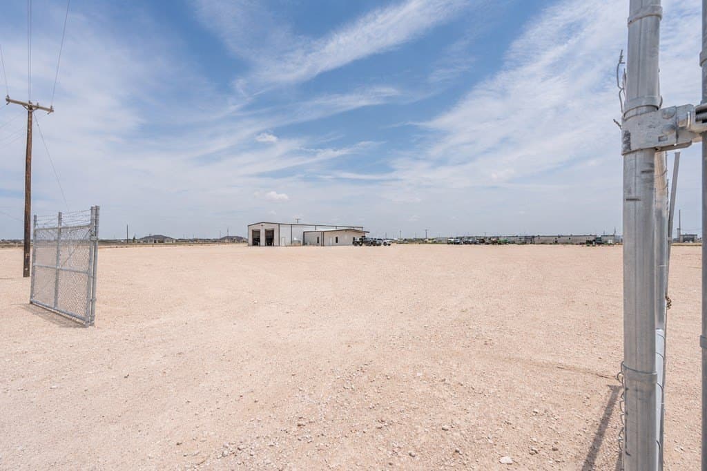 17.73 acres in Ward County gallery image 3