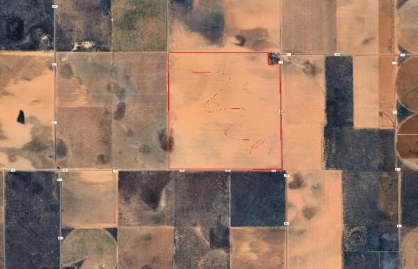 633.73 acres in Terry County - photo 2
