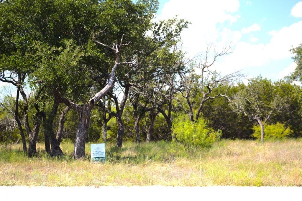 10 acres in Hamilton County gallery image 4