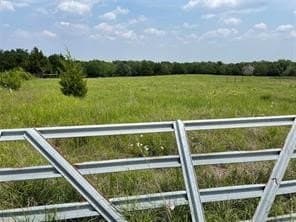 0.5 acres in Grayson County - photo 2