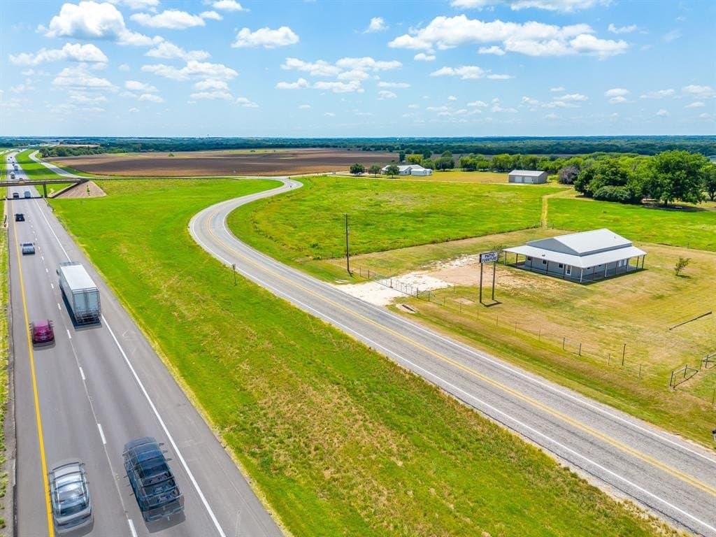 15.61 acres in Johnson County gallery image 4