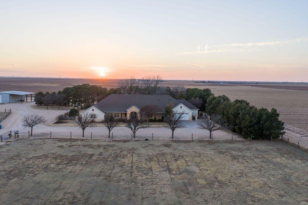 32.86 acres in Lubbock County gallery image 4