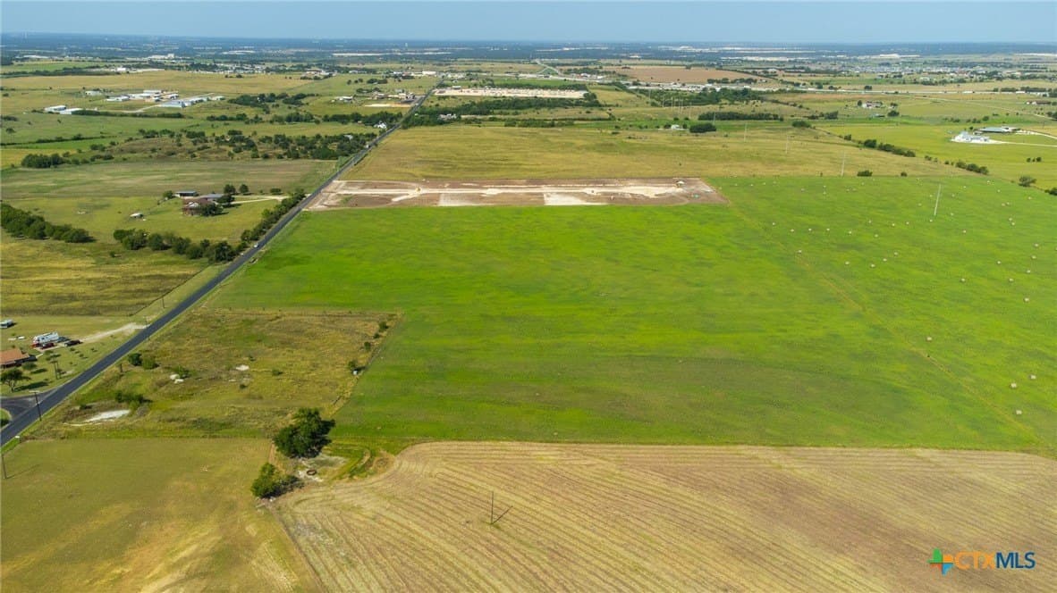 11.22 acres in Williamson County - photo 5