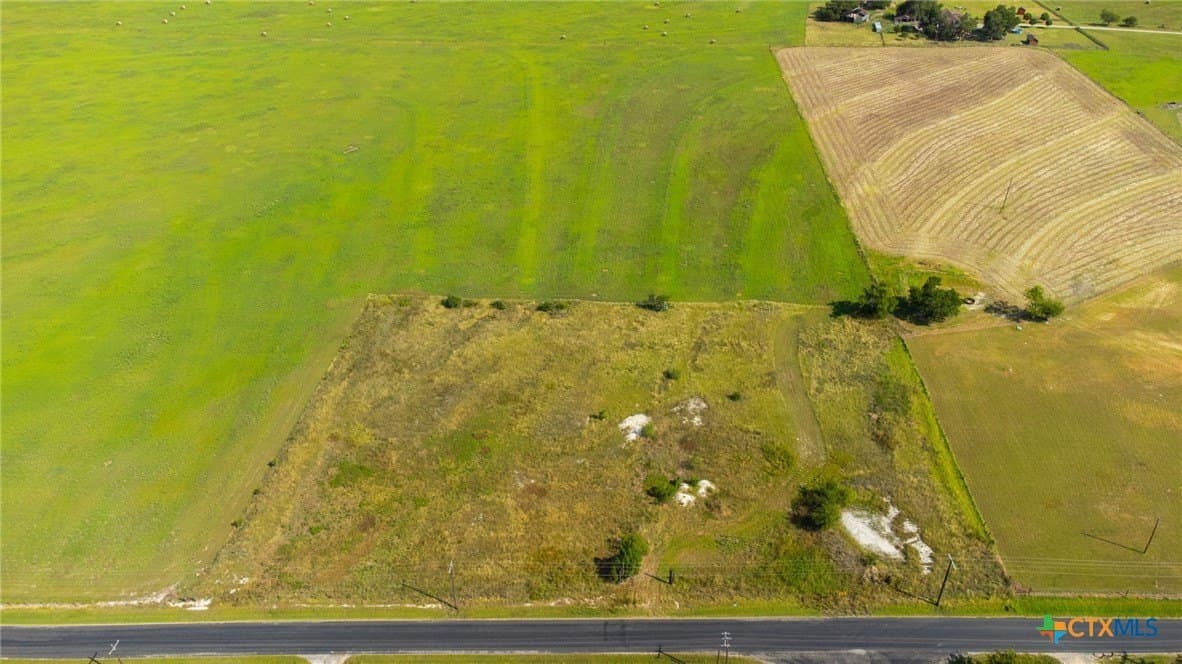 11.22 acres in Williamson County - photo 2