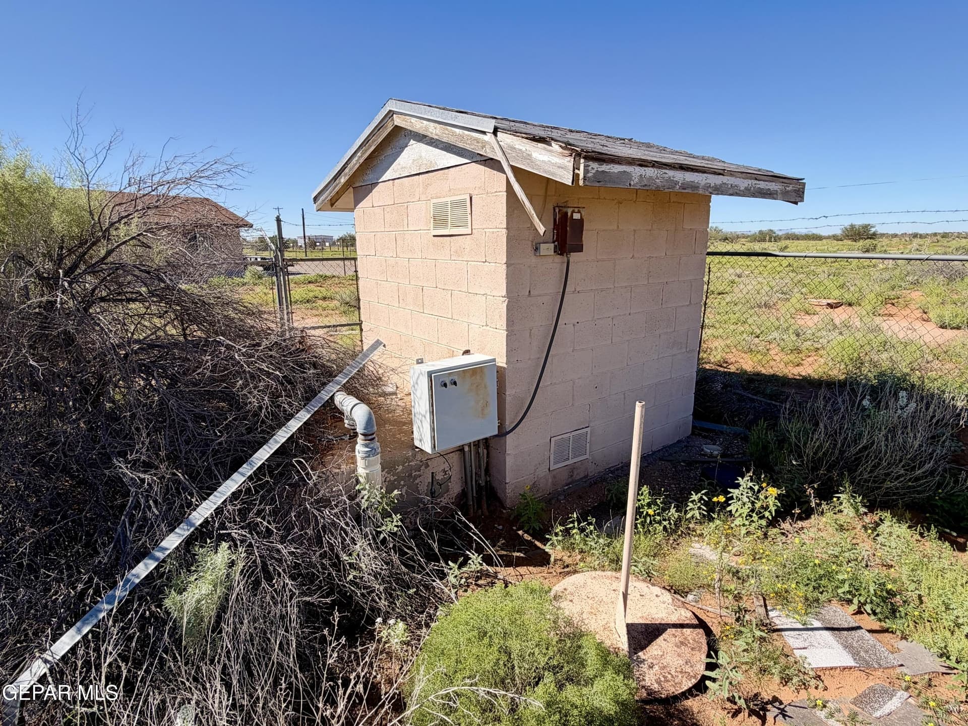 1.93 acres in El Paso County - photo 9